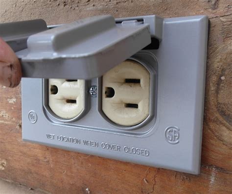 replace outdoor receptacle